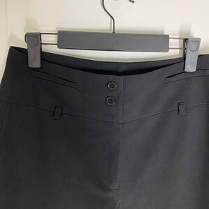 LARRY LEVINE SPORT STRETCH SIZE 4 CULLOTES BLACK